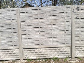 Бетонные заборы