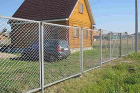 забор из сетки рабицы