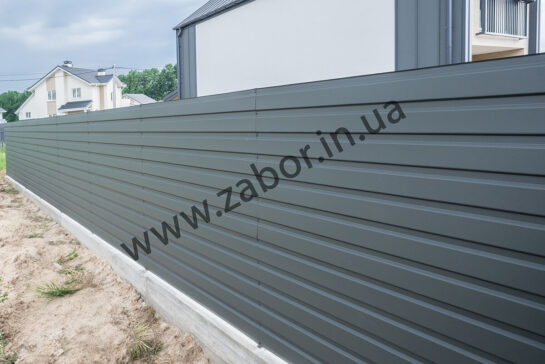 Забор из профнастила