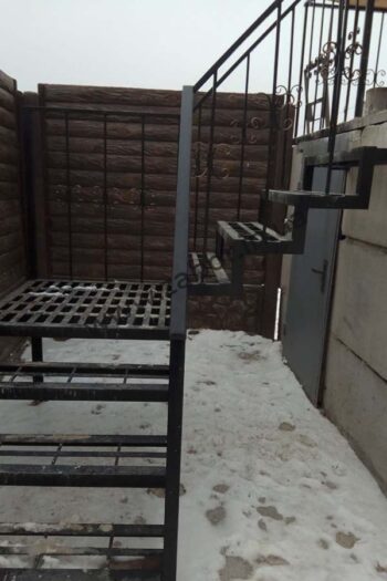 Лестница металлическая