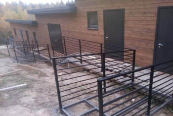 Перила металлические