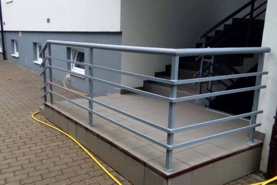 Перила металлические