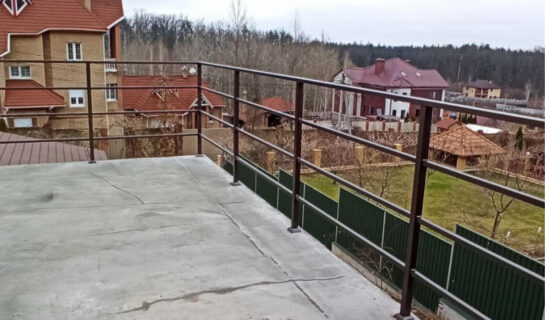 металеві перила